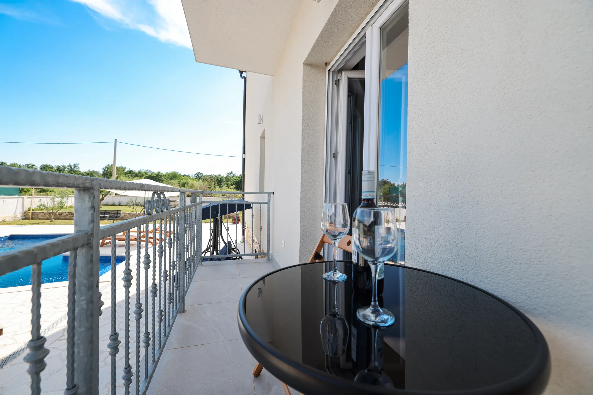 Villa Vera s bazenom — fotografija 23